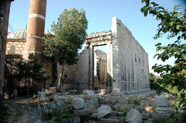 http://www.livius.org/a/turkey/ankara/t_augustus1.JPG