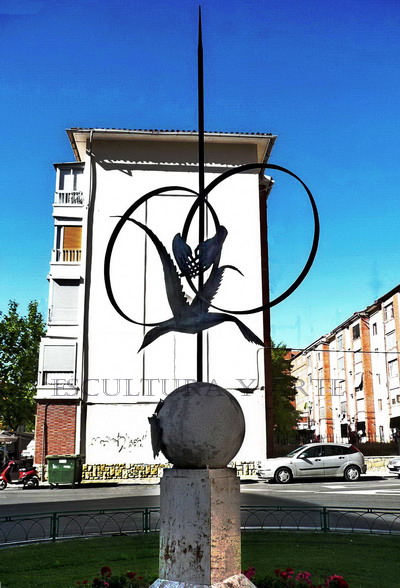 http://www.esculturayarte.com/fotos/12580966890018.jpg