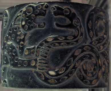 http://www.omidvar.net/photography/jiroft-civilization/Jiroft.jpg