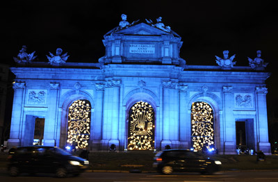http://www.latribuna.hn/web2.0/wp-content/uploads/2009/12/puerta_de_alcala.jpg