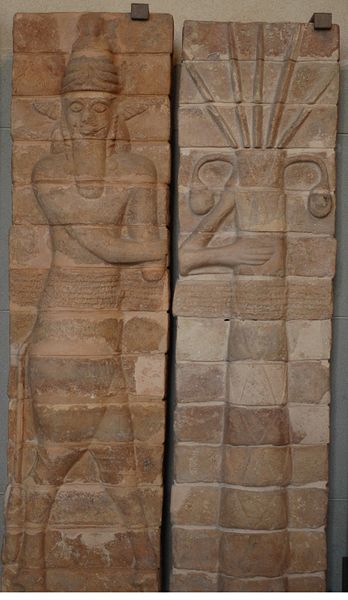 Image:Bull-man protecting palmtree Louvre 14390-91.jpg