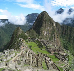 EL LLANTO DE LOS INCAS Y EL TESORO DE MACHU PICHU