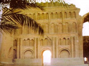 El Palacio de Cosroes en Ctesifonte,Iraq El Palacio de Cosroes en Ctesifonte,Iraq